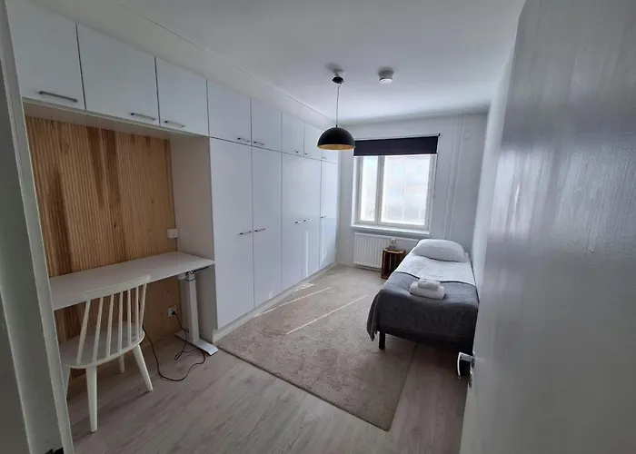 Spacious For 3 With Sauna أولو